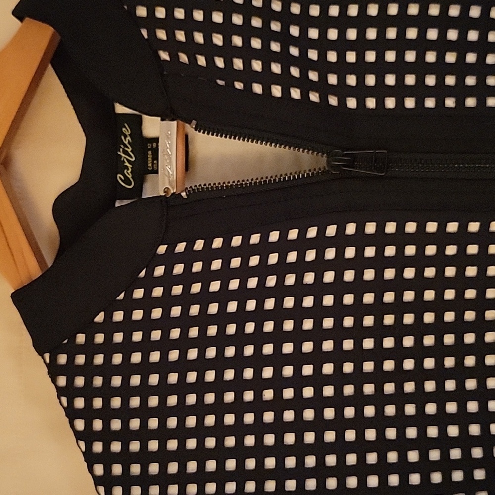 Cartise Bomber Jacket - Picture 2 of 5